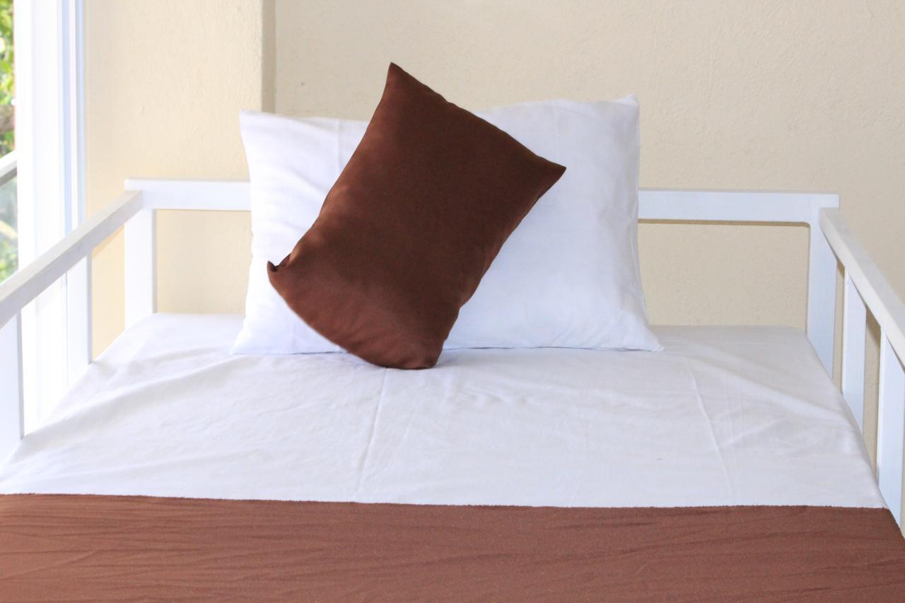 Beach Break Surf Hostel Weligama Zewnętrze zdjęcie