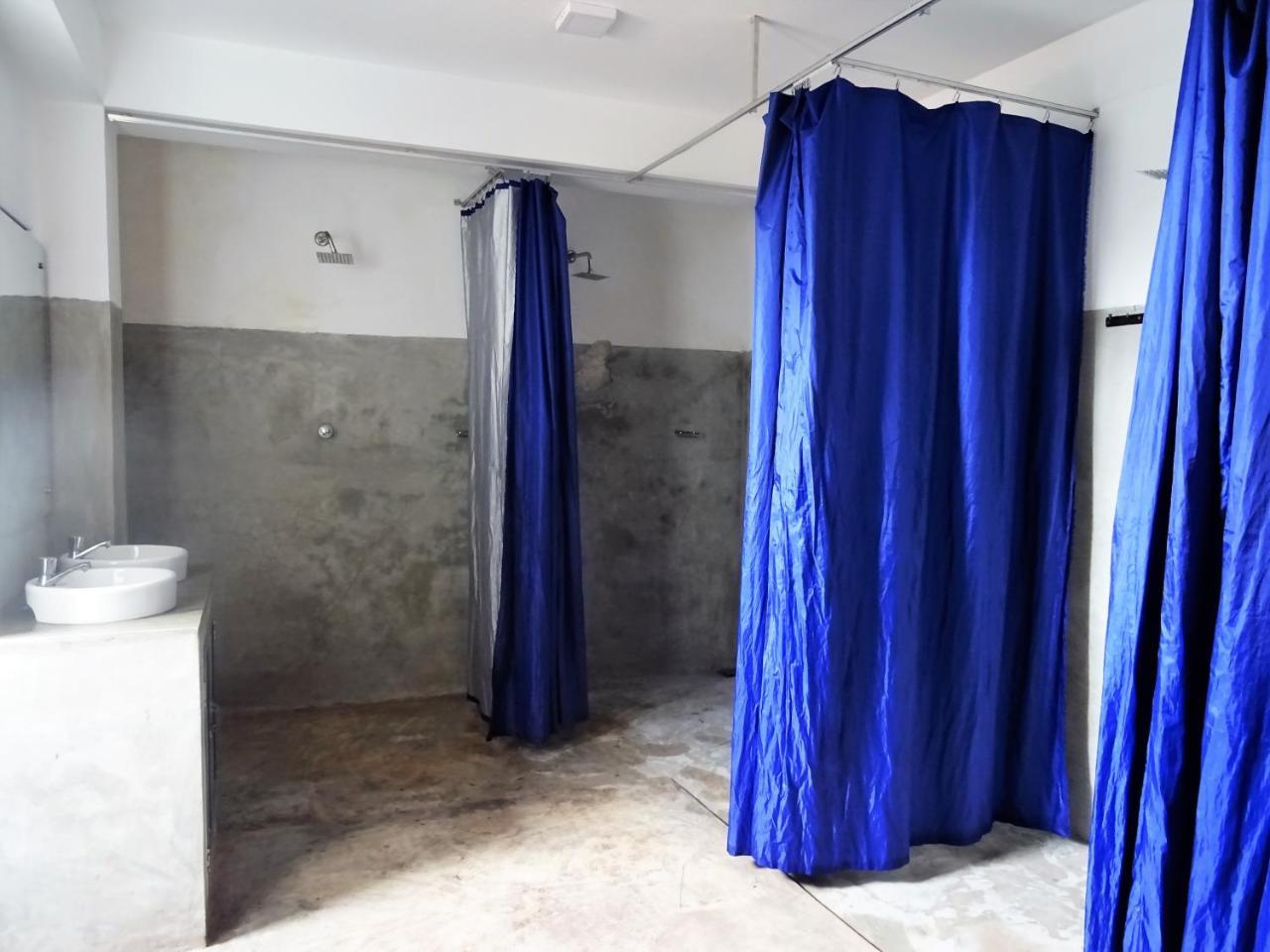 Beach Break Surf Hostel Weligama Zewnętrze zdjęcie