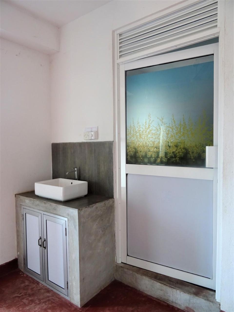 Beach Break Surf Hostel Weligama Zewnętrze zdjęcie